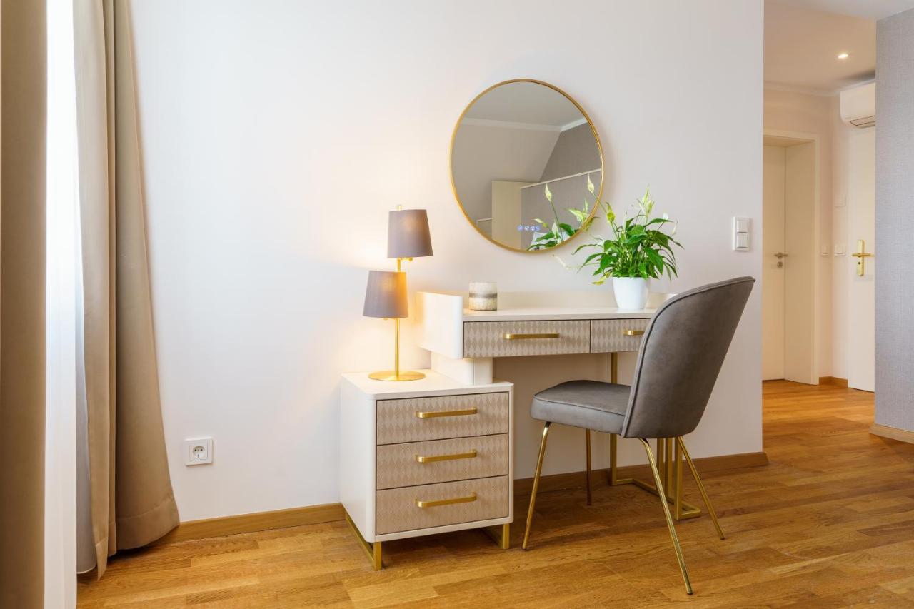 Hotel Wilder Mann Мерсбург Екстер'єр фото