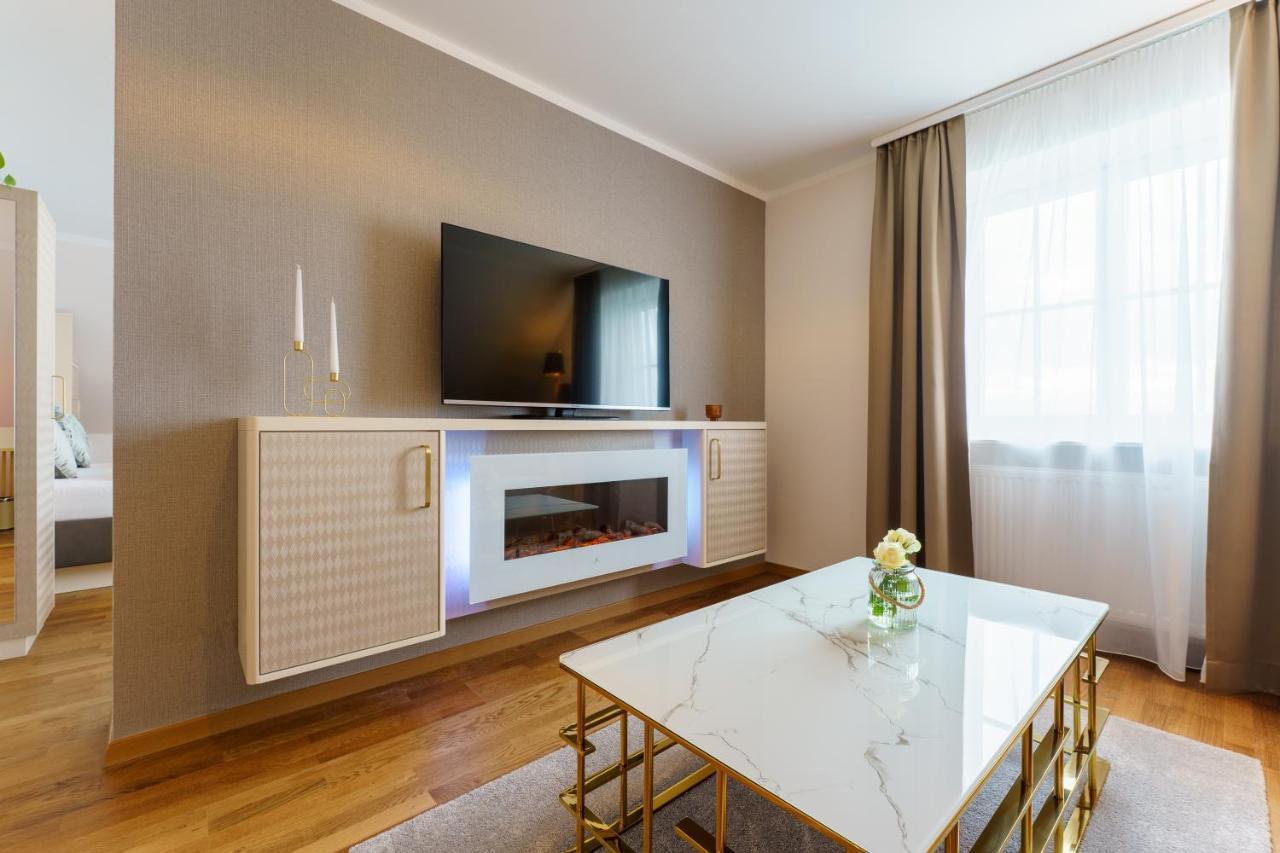 Hotel Wilder Mann Мерсбург Екстер'єр фото